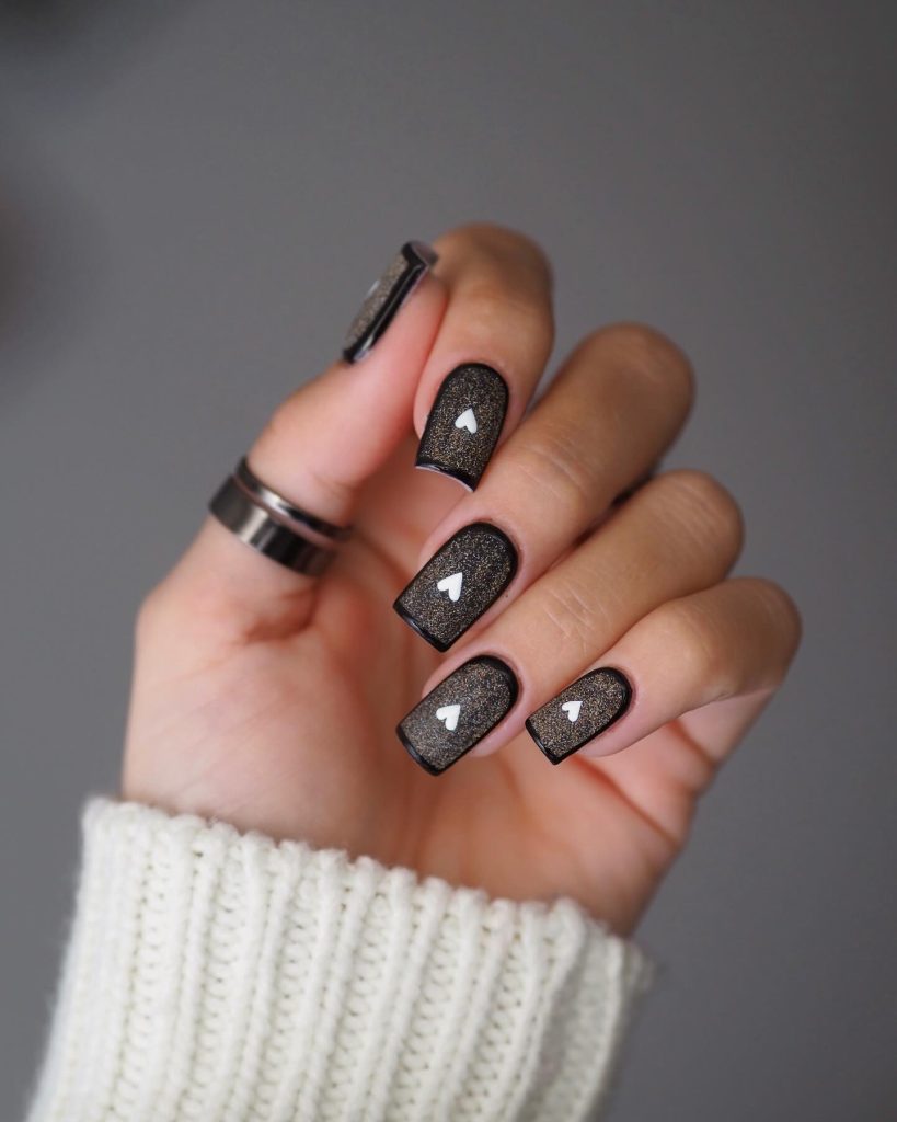 Nail Ideas for Valentine’s Day 