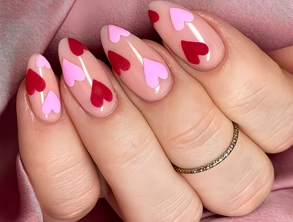 Stunning Easy Valentine’s Day Nail Designs