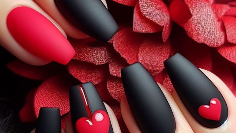 Black Valentine’s Day Nails You’ll Fall in Love With