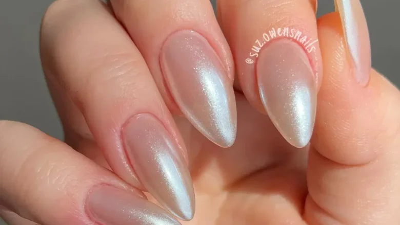 Classy New Year Nail Designs to Elevate Your 2025 Look